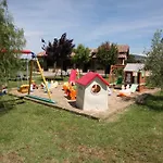 Agriturismo I Girasoli Gospodarstwo agroturystyczne Pescia Romana