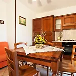 Agriturismo I Girasoli Gospodarstwo agroturystyczne Pescia Romana