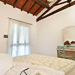 Agriturismo I Girasoli Gospodarstwo agroturystyczne Pescia Romana